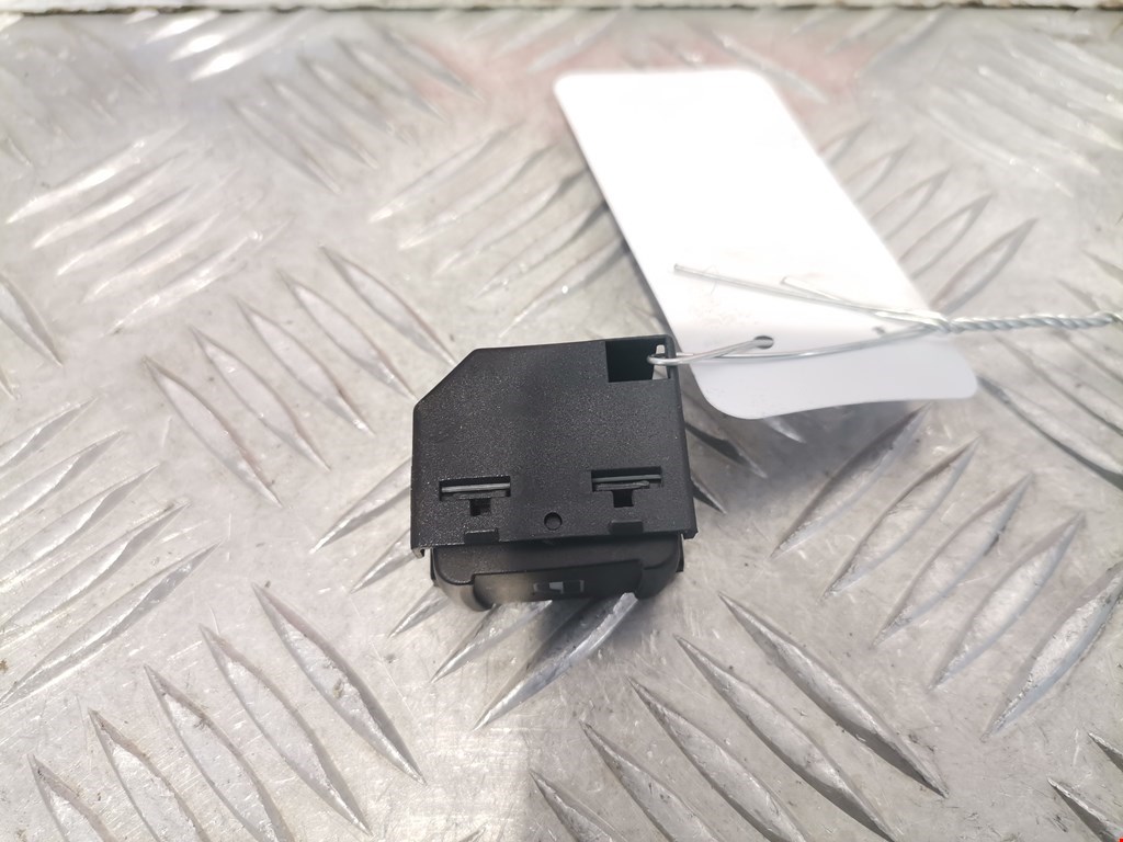 Кнопка стеклоподъемника SKODA Octavia A4 1U- 1997-2010