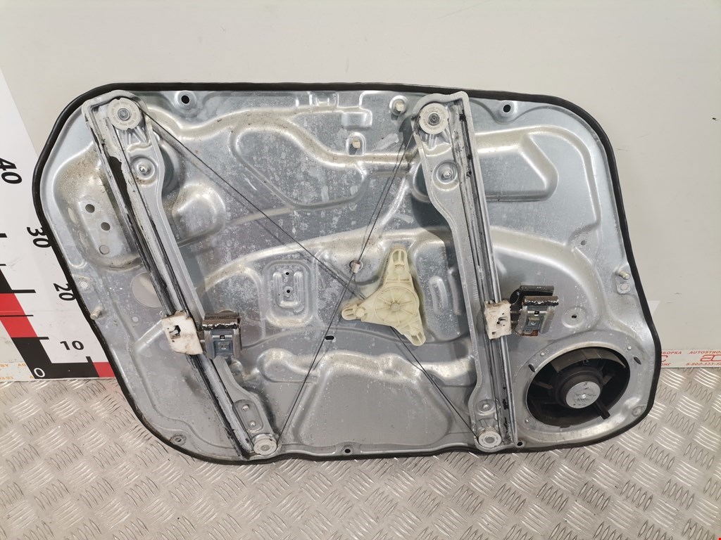 Стеклоподъемник передний правый HYUNDAI i30 2007-2012