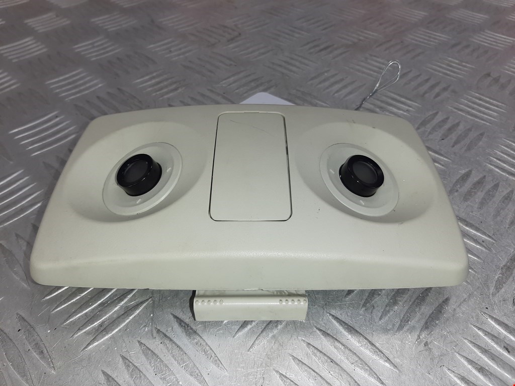 Плафон салонный (салона фонарь) DODGE Journey 2008-2020