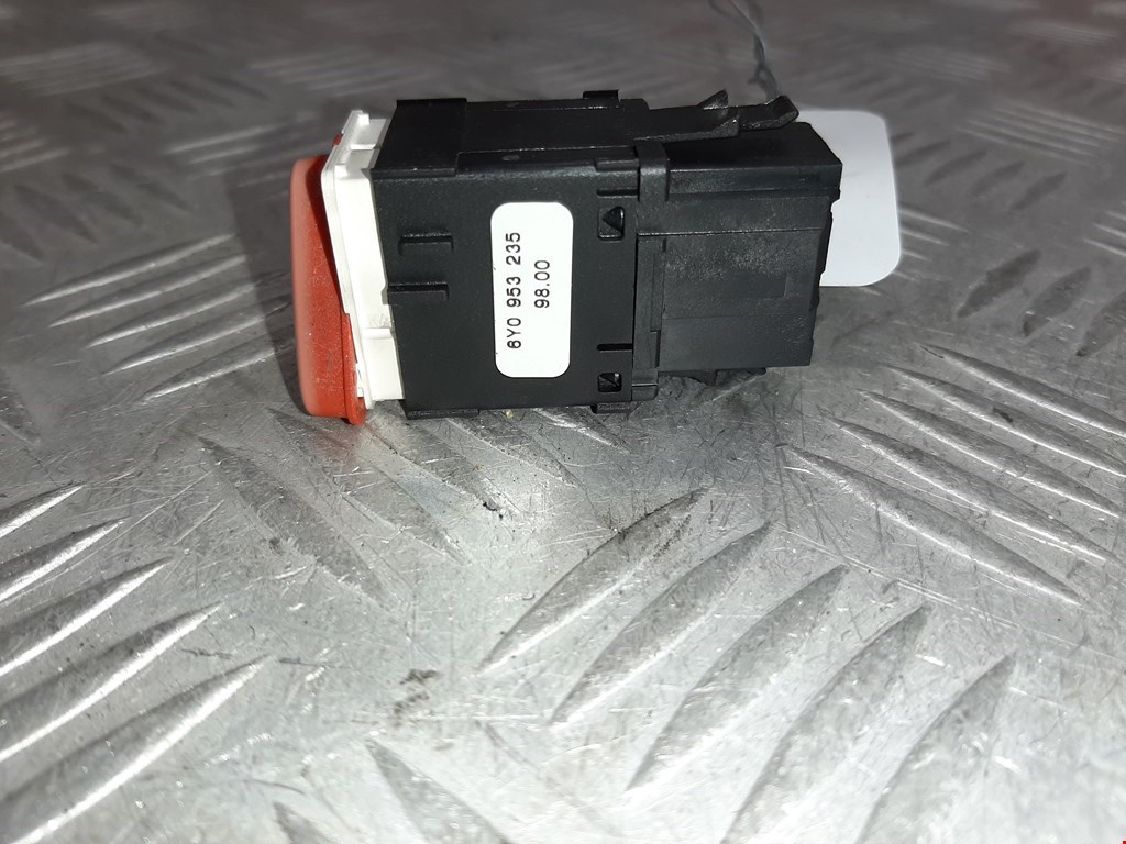 Кнопка аварийной сигнализации (аварийки) SKODA Fabia MK1 1999-2006