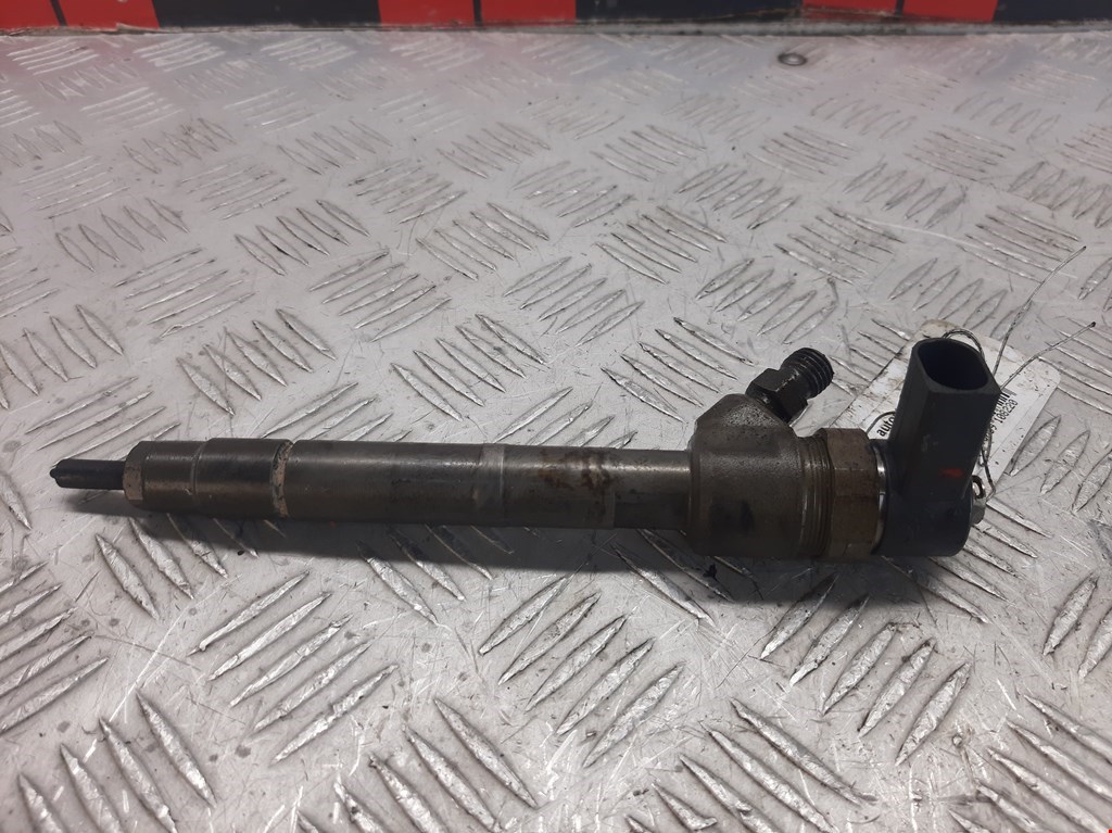 Форсунка дизельная электрическая MERCEDES-BENZ C-Class C-klasse W203 2000-2007