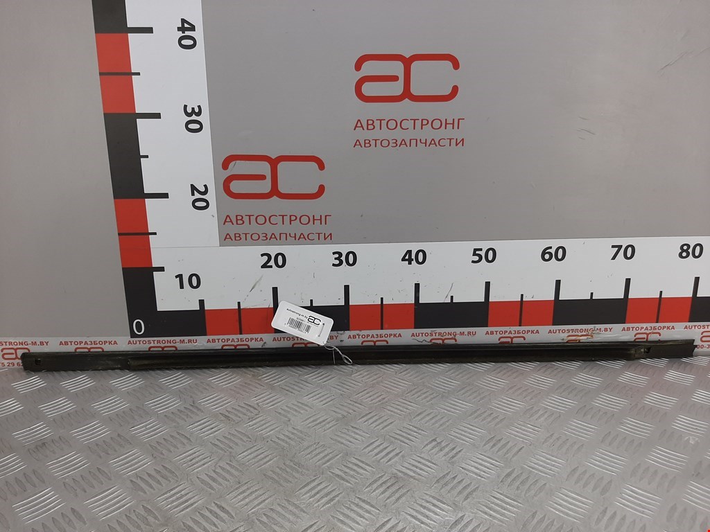 Уплотнитель (внутри) RENAULT Scenic II 2003-2010