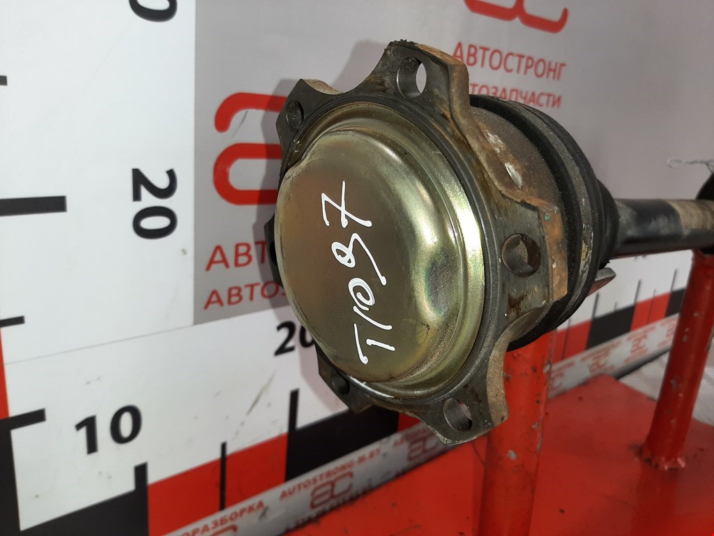 Полуось (привод, приводной вал) передняя правая VOLKSWAGEN Sharan 1995-2010