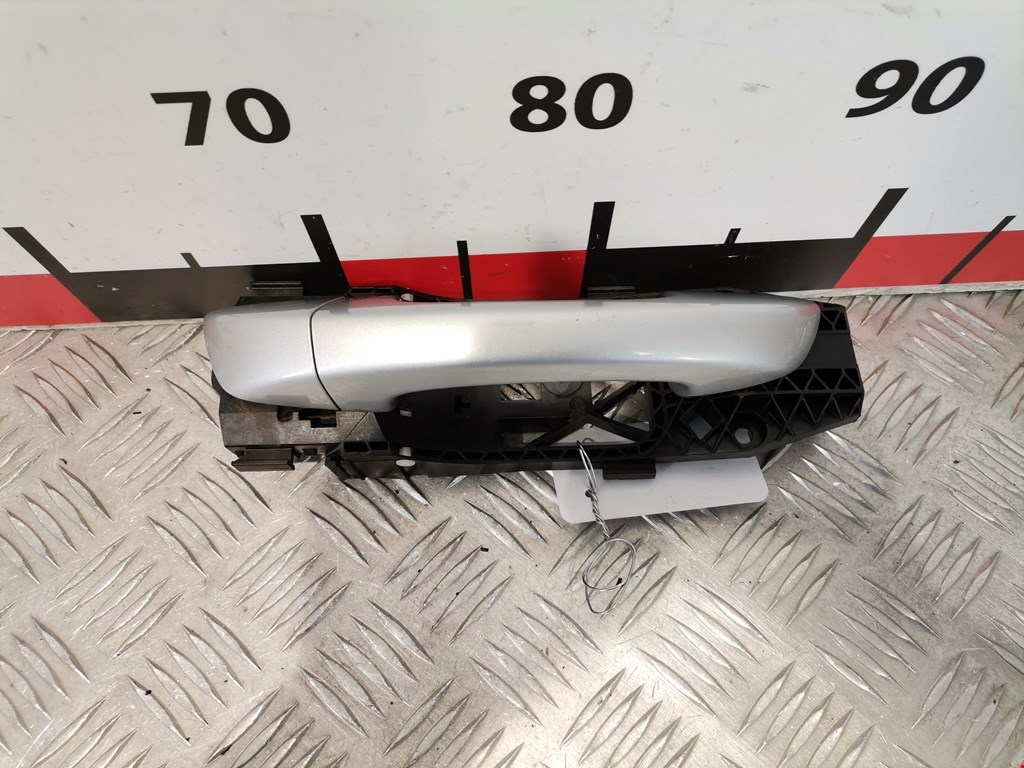 Ручка двери наружная задняя правая Volkswagen Golf 6 (2007-2012)