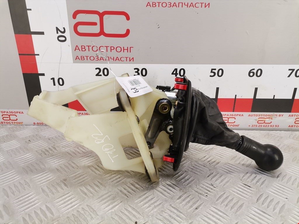 Кулиса (селектор) АКПП/МКПП в салоне MITSUBISHI Space Wagon N8,N9 1998-2004