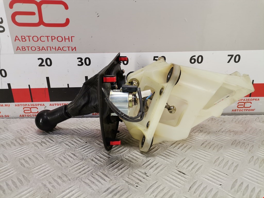 Кулиса (селектор) АКПП/МКПП в салоне MITSUBISHI Space Wagon N8,N9 1998-2004