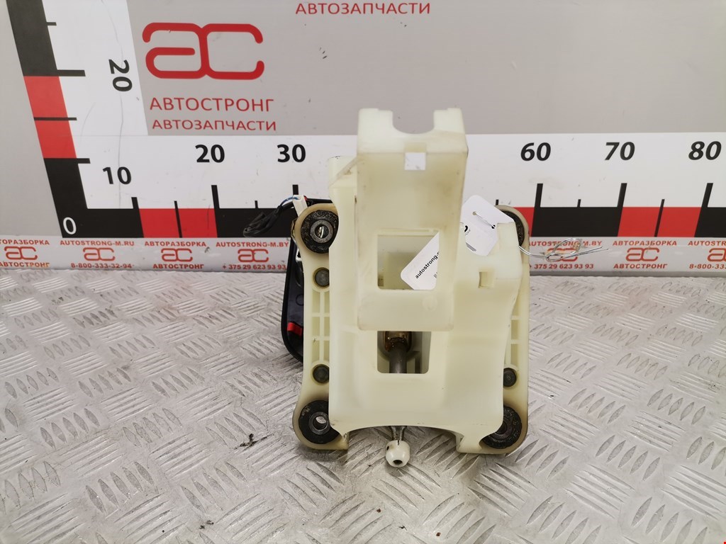 Кулиса (селектор) АКПП/МКПП в салоне MITSUBISHI Space Wagon N8,N9 1998-2004