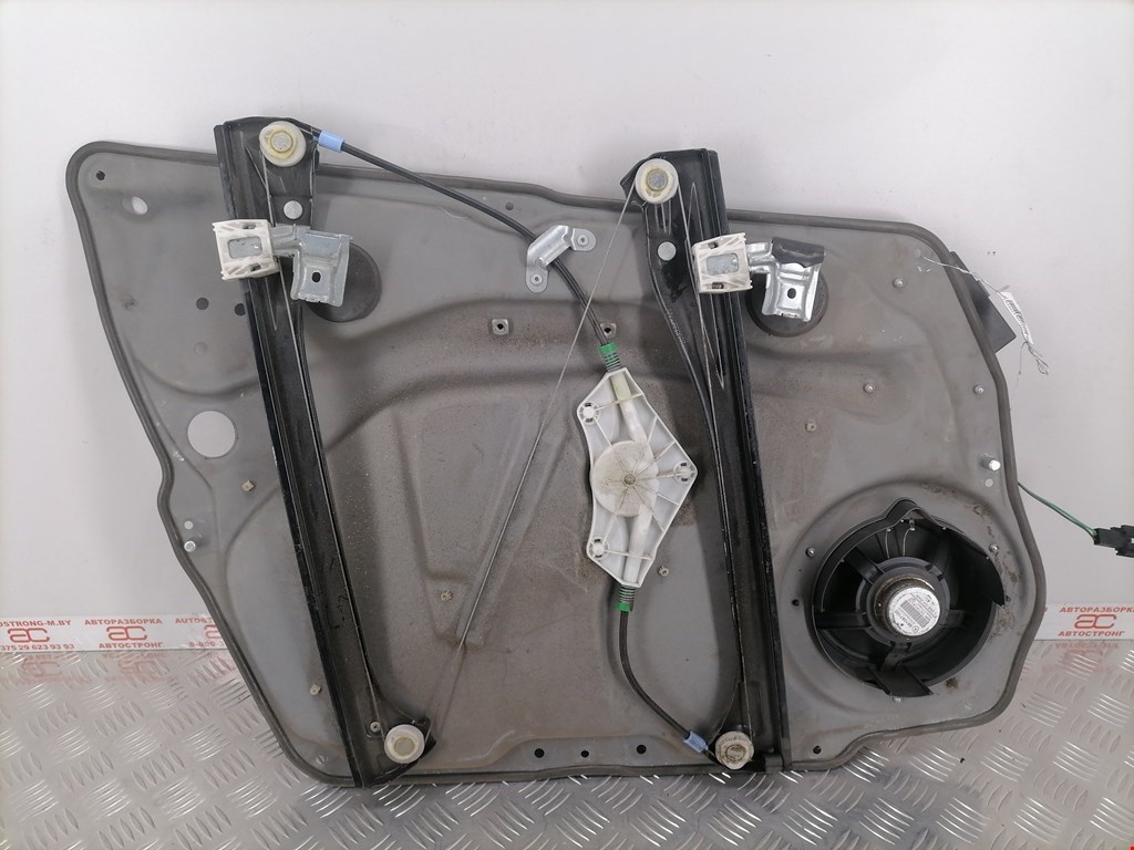 Стеклоподъемник передний правый MERCEDES-BENZ A-Class W169 2004-2012