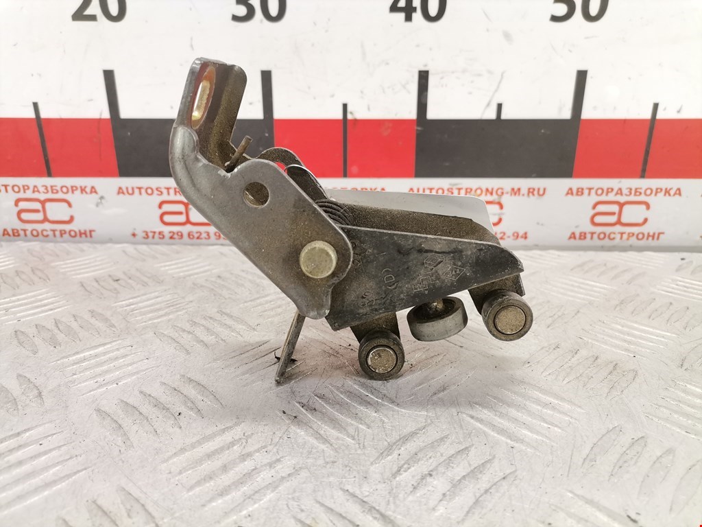 Ролик двери сдвижной (левый/правый средний верхний/нижний) RENAULT Kangoo 1997-2008