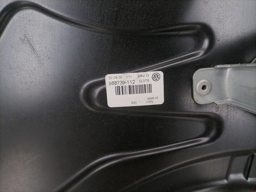 Стеклоподъемник задний левый VOLKSWAGEN Passat B6 2005-2011