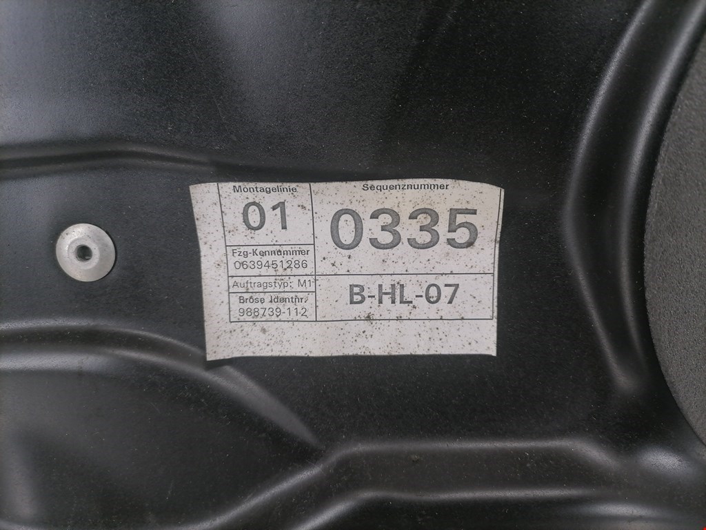 Стеклоподъемник задний левый VOLKSWAGEN Passat B6 2005-2011