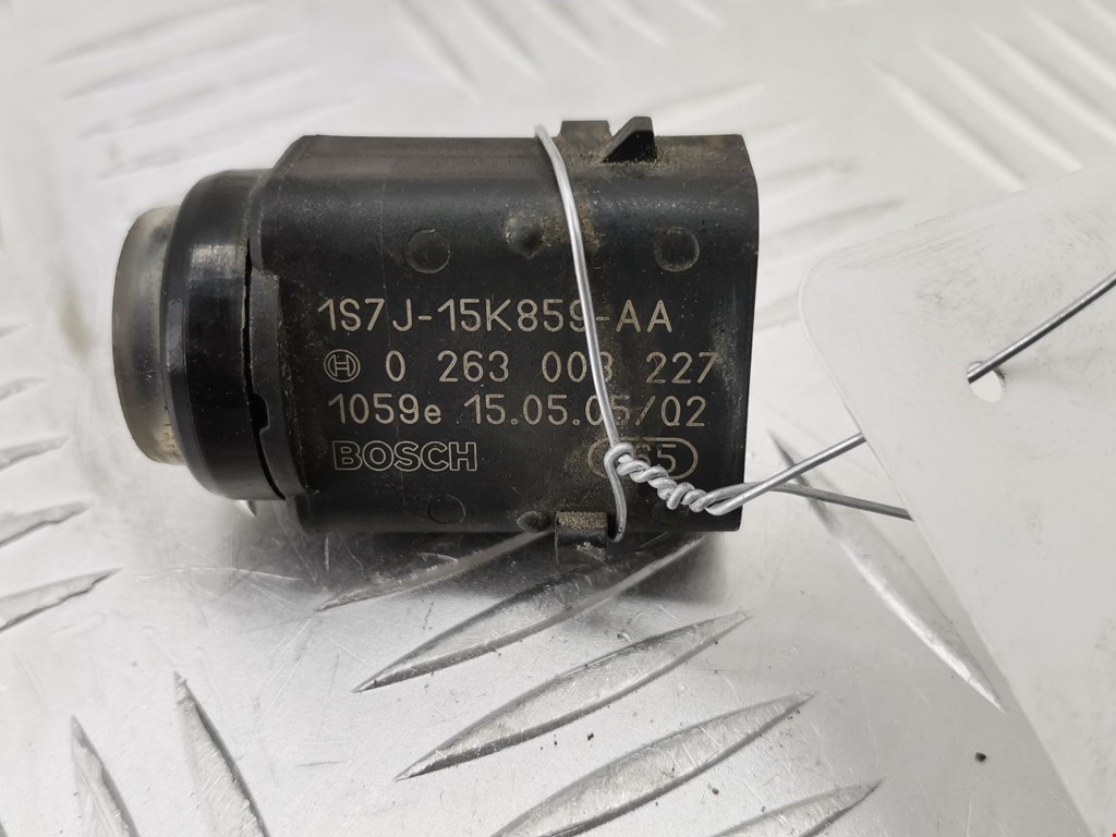 Датчик парковки FORD Fusion 2002-2012