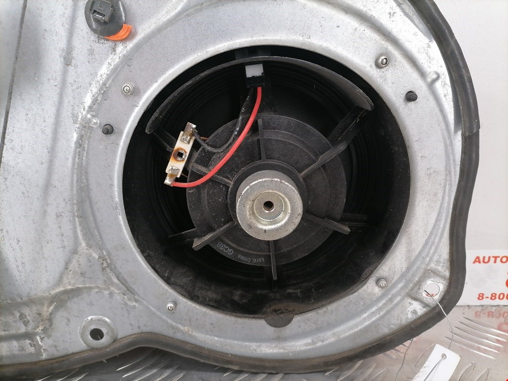 Стеклоподъемник задний правый KIA Cee'd I 2006-2012