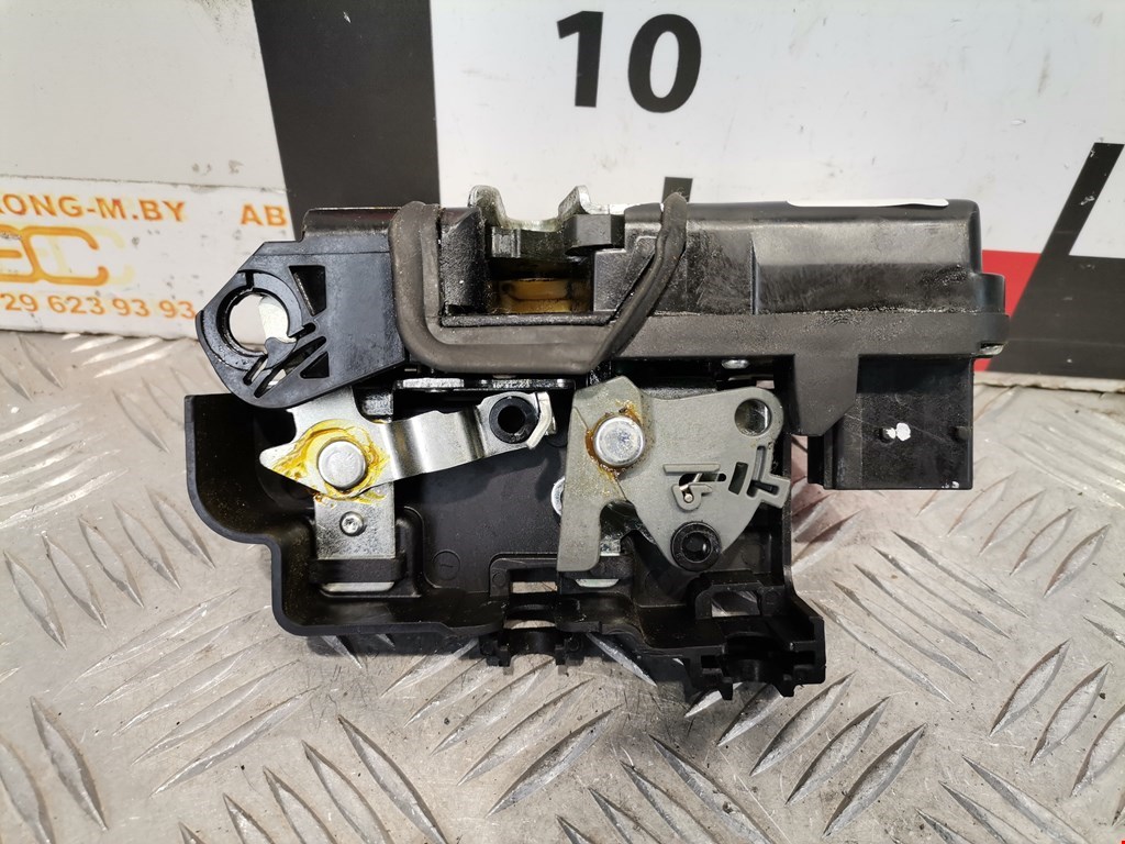 Замок двери передней левой OPEL Antara 2006-2015