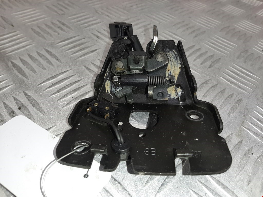 Замок багажника (крышки двери) ALFA ROMEO 156 1997-2007