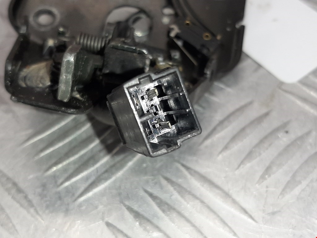 Замок багажника (крышки двери) ALFA ROMEO 156 1997-2007