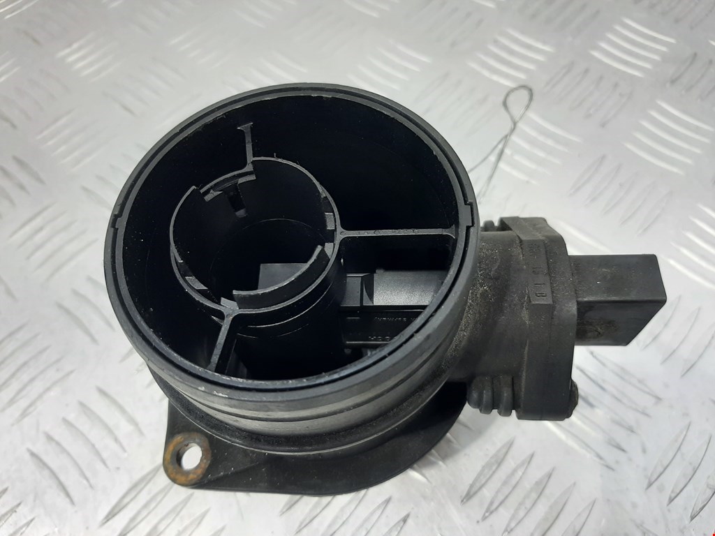 Расходомер воздуха (массметр, датчик ДМРВ) DODGE Journey 2008-2020