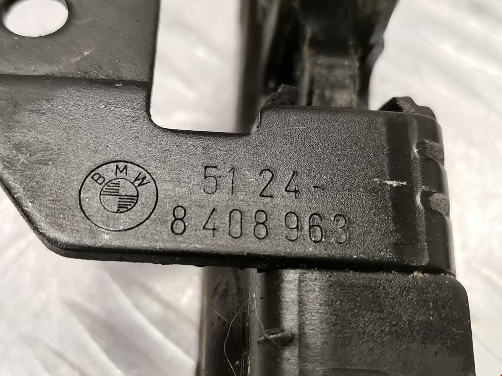 Замок багажника (крышки двери) BMW X5 E53 1999-2006