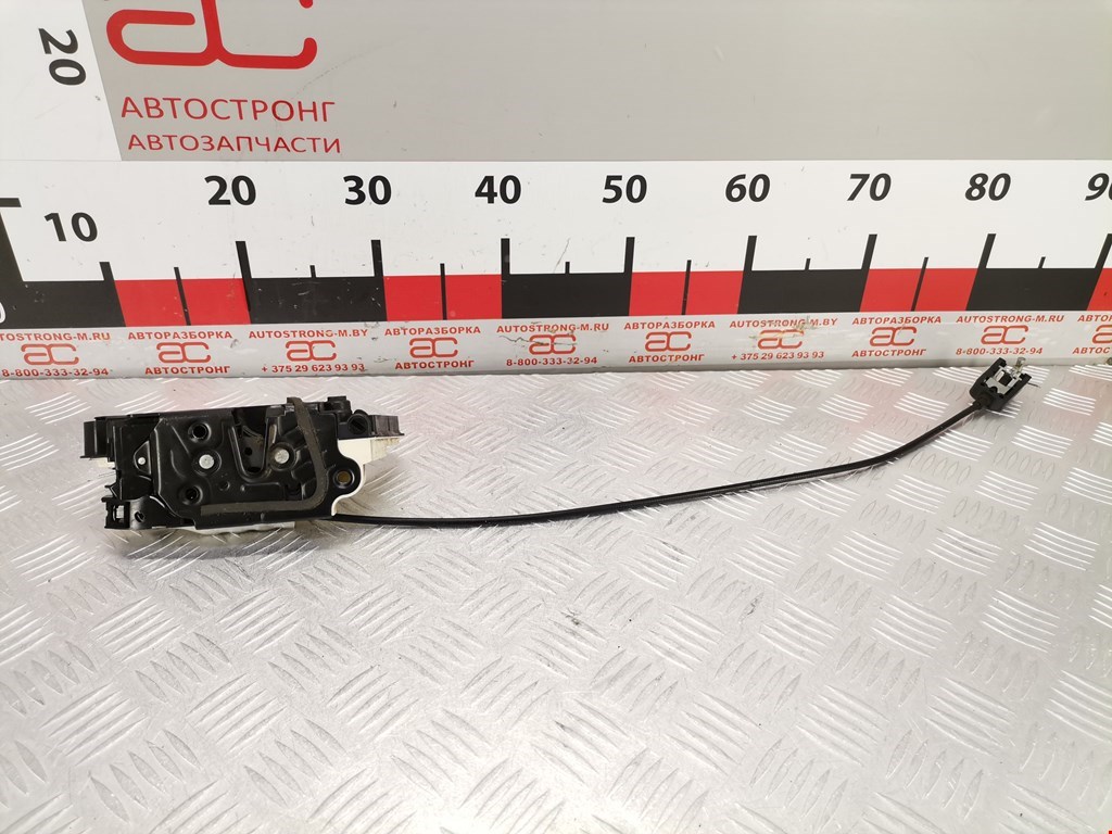 Замок двери задней правой SEAT Ibiza 2008-2017