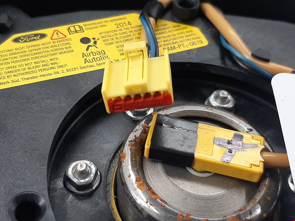 Подушка безопасности в рулевое колесо FORD Focus I 1998-2005