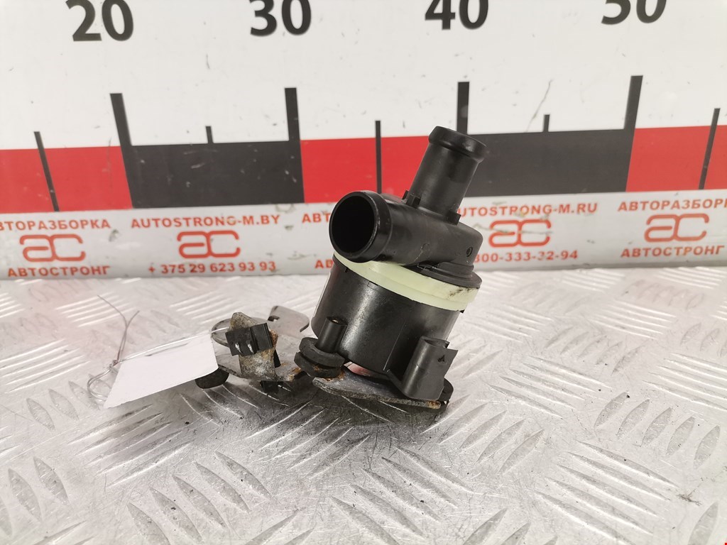 Насос водяной (помпа) OPEL Astra J 2009-2017