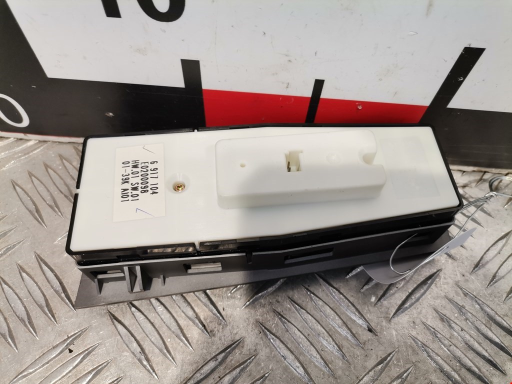 Блок управления стеклоподъемниками BMW 7er 7 серия E65/E66 2001-2008