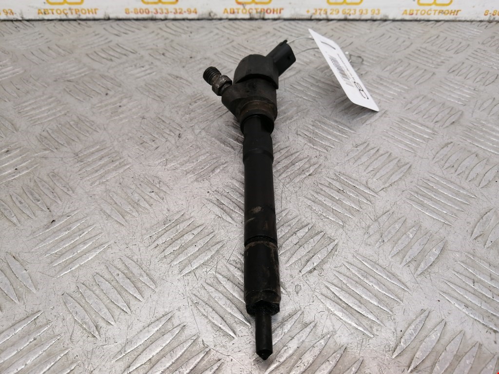 Форсунка дизельная электрическая KIA Carens 2006-2012