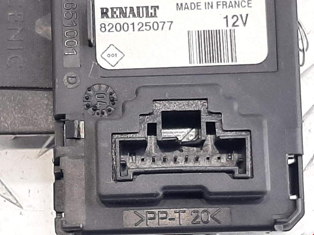 Замок зажигания RENAULT Scenic II 2003-2010