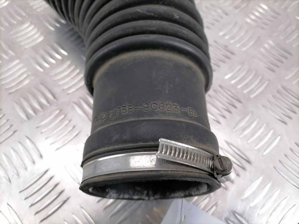 Патрубок воздушного фильтра FORD Mondeo II 1996-2000