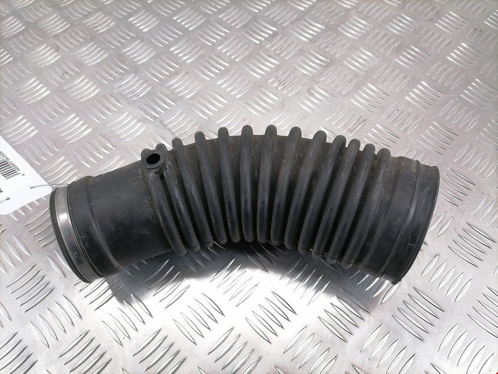 Патрубок воздушного фильтра FORD Mondeo II 1996-2000