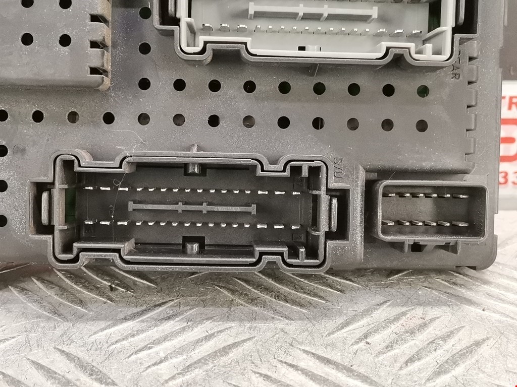 Датчик уровня в бачок омывателя VOLVO XC90 2002-2014