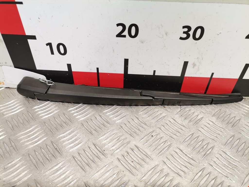 Поводок дворника задний (заднего) OPEL Astra J 2009-2017