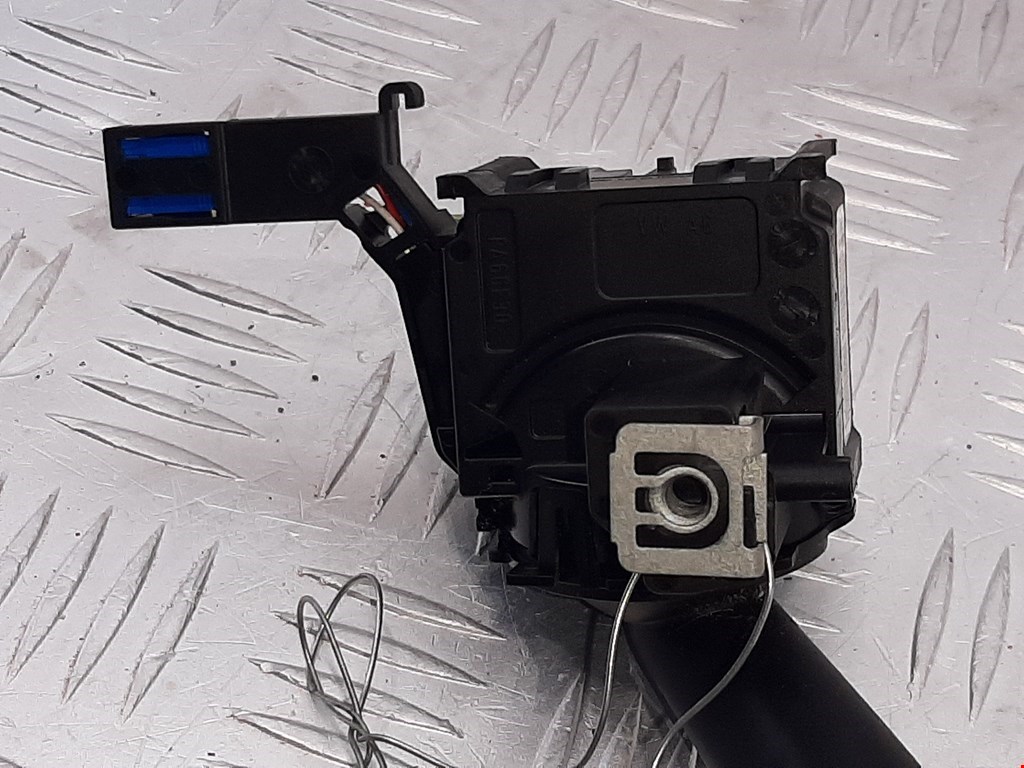 Переключатель стеклоочистителя VOLKSWAGEN Jetta V 2005-2011