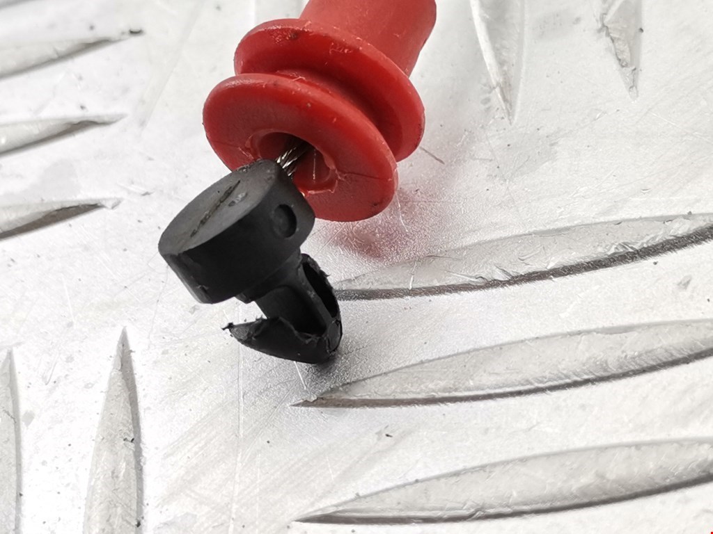 Замок багажника (крышки двери) BMW X5 E53 1999-2006