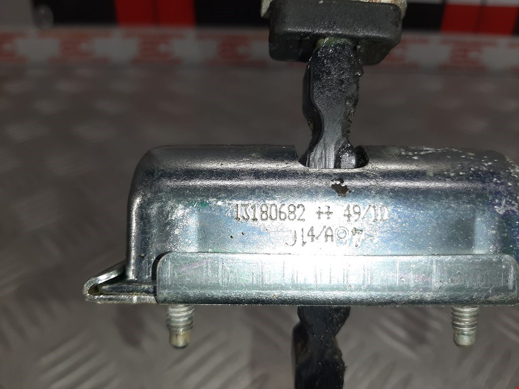 Ограничитель открывания двери OPEL Corsa D 2006-2014