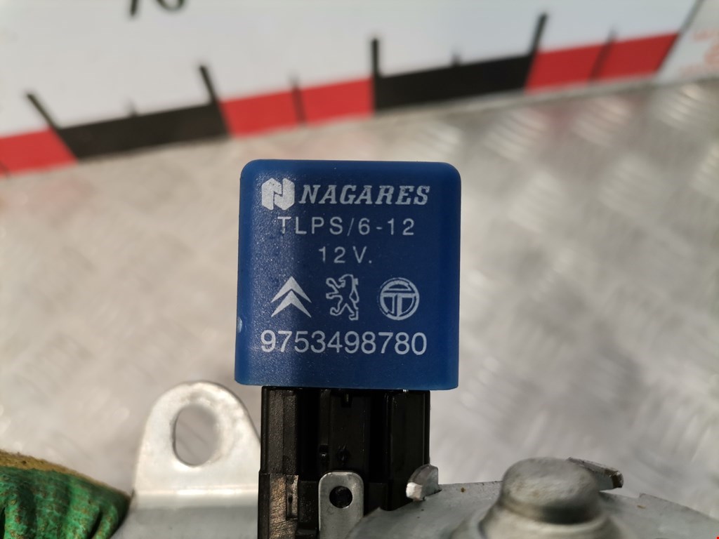 Моторчик стеклоочистителя задний CITROEN Xsara 1997-2000