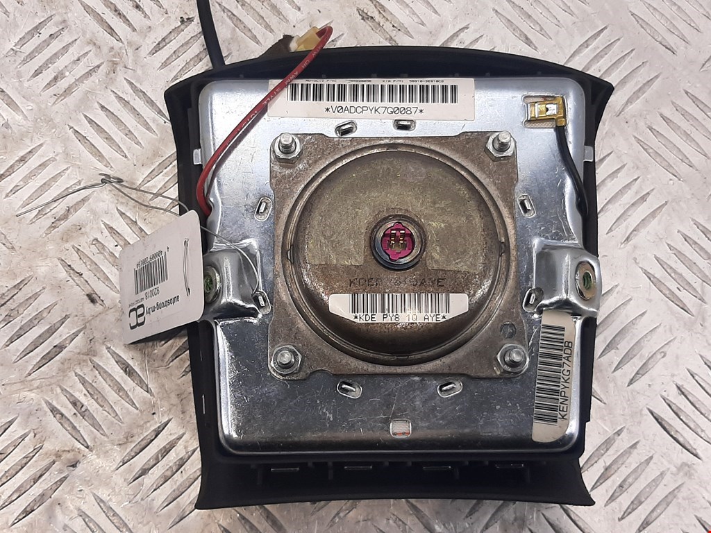 Подушка безопасности в рулевое колесо KIA Sorento 2002-2009