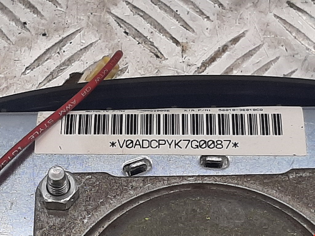 Подушка безопасности в рулевое колесо KIA Sorento 2002-2009