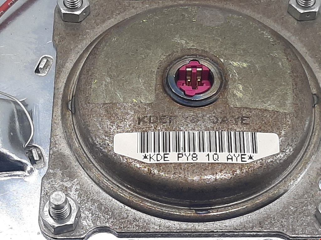 Подушка безопасности в рулевое колесо KIA Sorento 2002-2009