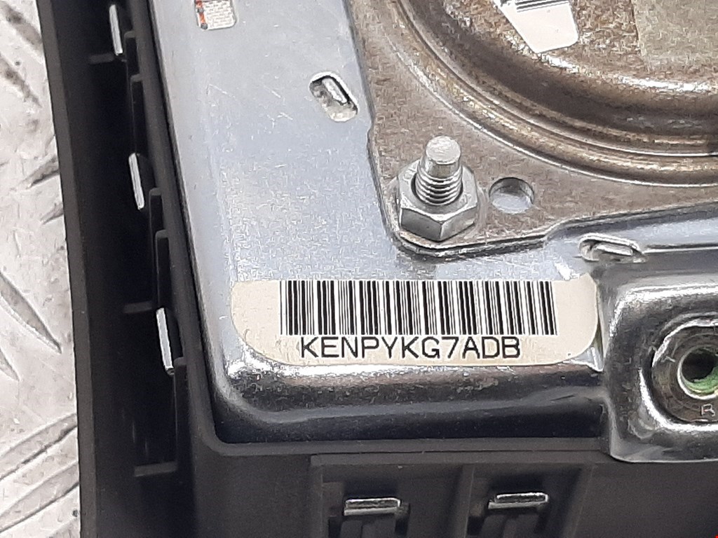 Подушка безопасности в рулевое колесо KIA Sorento 2002-2009