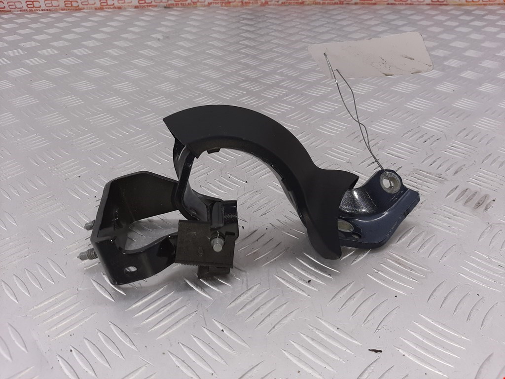 Петля крышки (двери) багажника Audi A6 C6 (2004-2011)