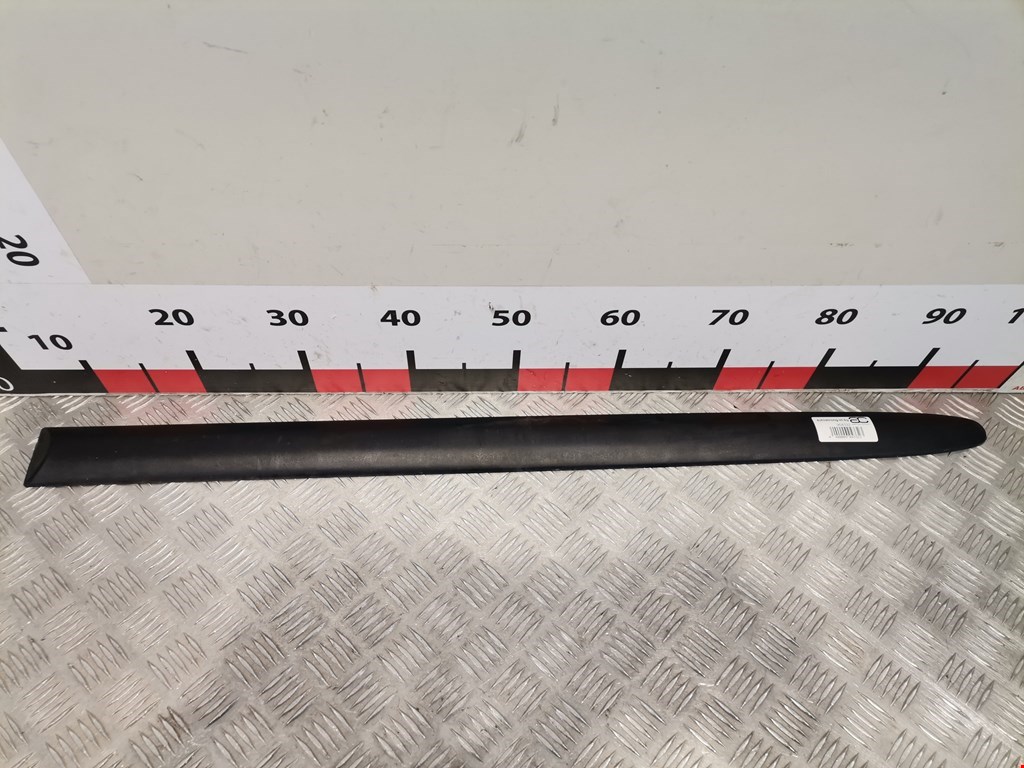 Накладка декоративная (молдинг) двери задней левой Ford Galaxy 1 (1995-2006)