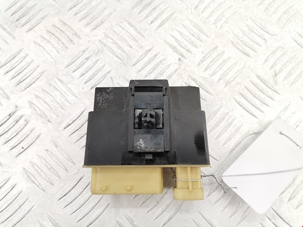 Реле свечей накала PEUGEOT 308 2007-2015