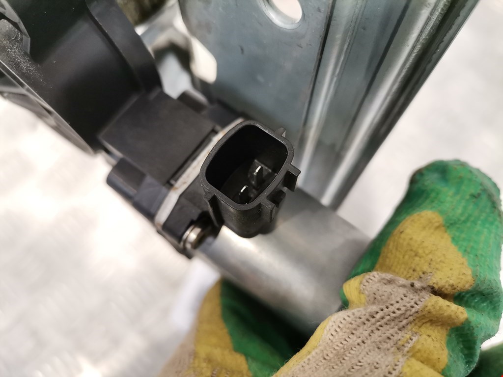 Стеклоподъемник передний левый RENAULT Clio 2012-2019