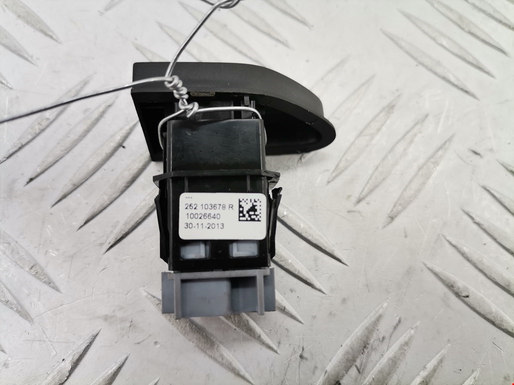 Кнопка центрального замка RENAULT Kaptur 2016-2022