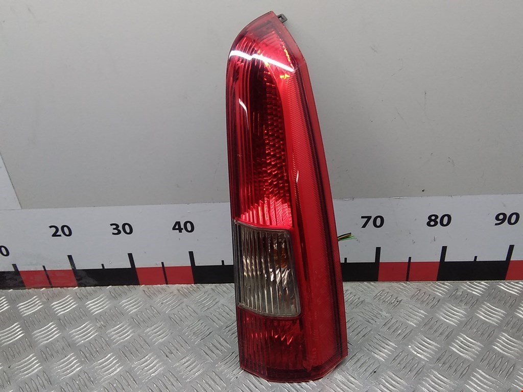 Фонарь задний правый VOLVO V70 II 2000-2007