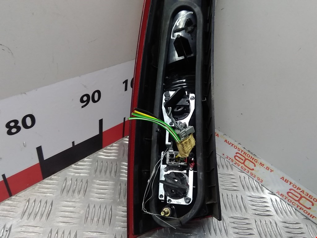 Фонарь задний правый VOLVO V70 II 2000-2007