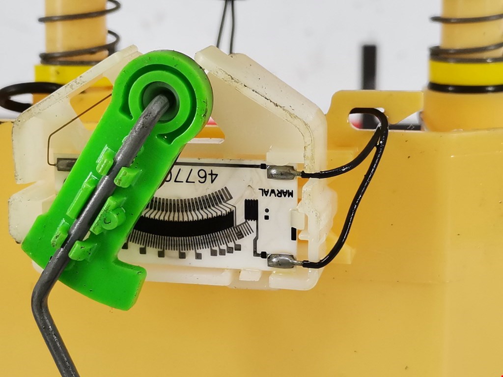 Датчик уровня топлива DACIA Logan I 2006-2012