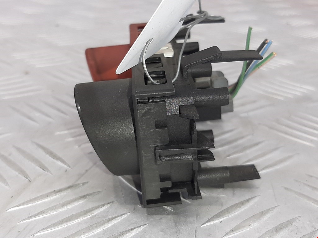 Кнопка аварийной сигнализации (аварийки) RENAULT Megane II 2002-2009