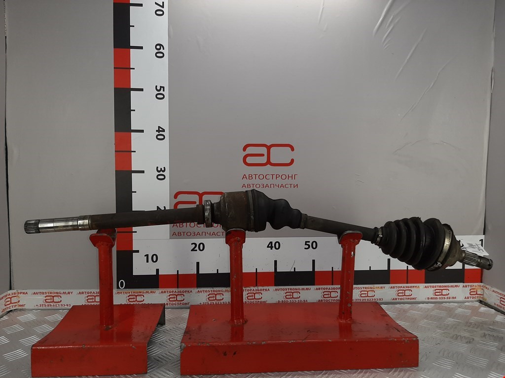 Полуось передняя правая (приводной вал шрус) Citroen Xantia (1992-2002)